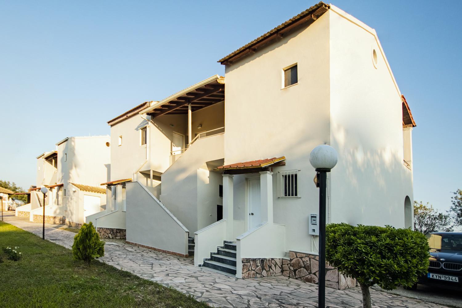 Parakladi Seaside Retreat Apartment Lefkimmi  Luaran gambar